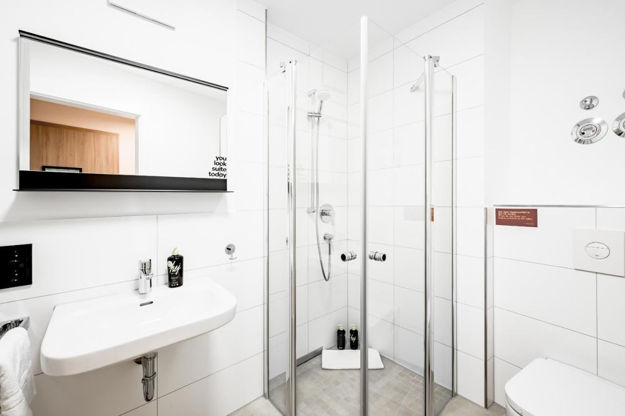 Limehome Metzingen Wilhelmstr المظهر الخارجي الصورة